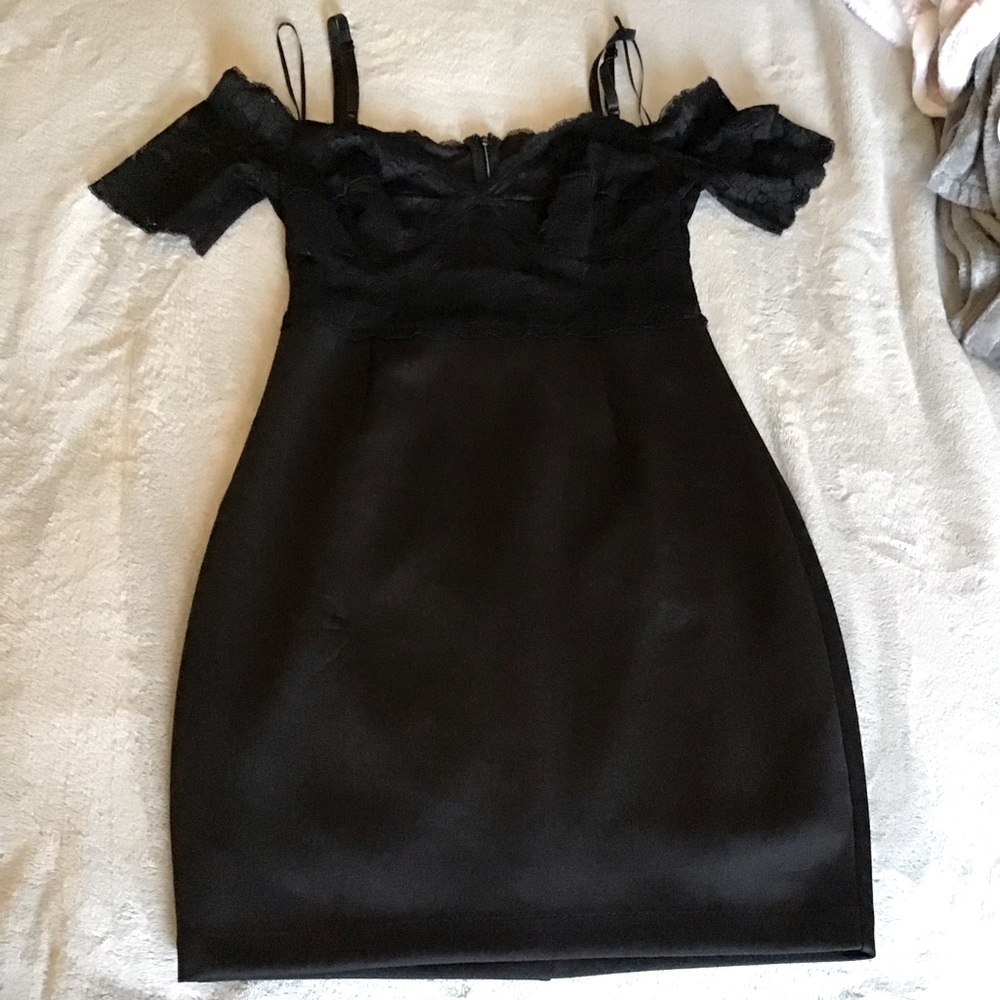 Guess Women's Raquel Elegant Black Beautiful Lined Mini Dress Size M - Picture 9 of 15